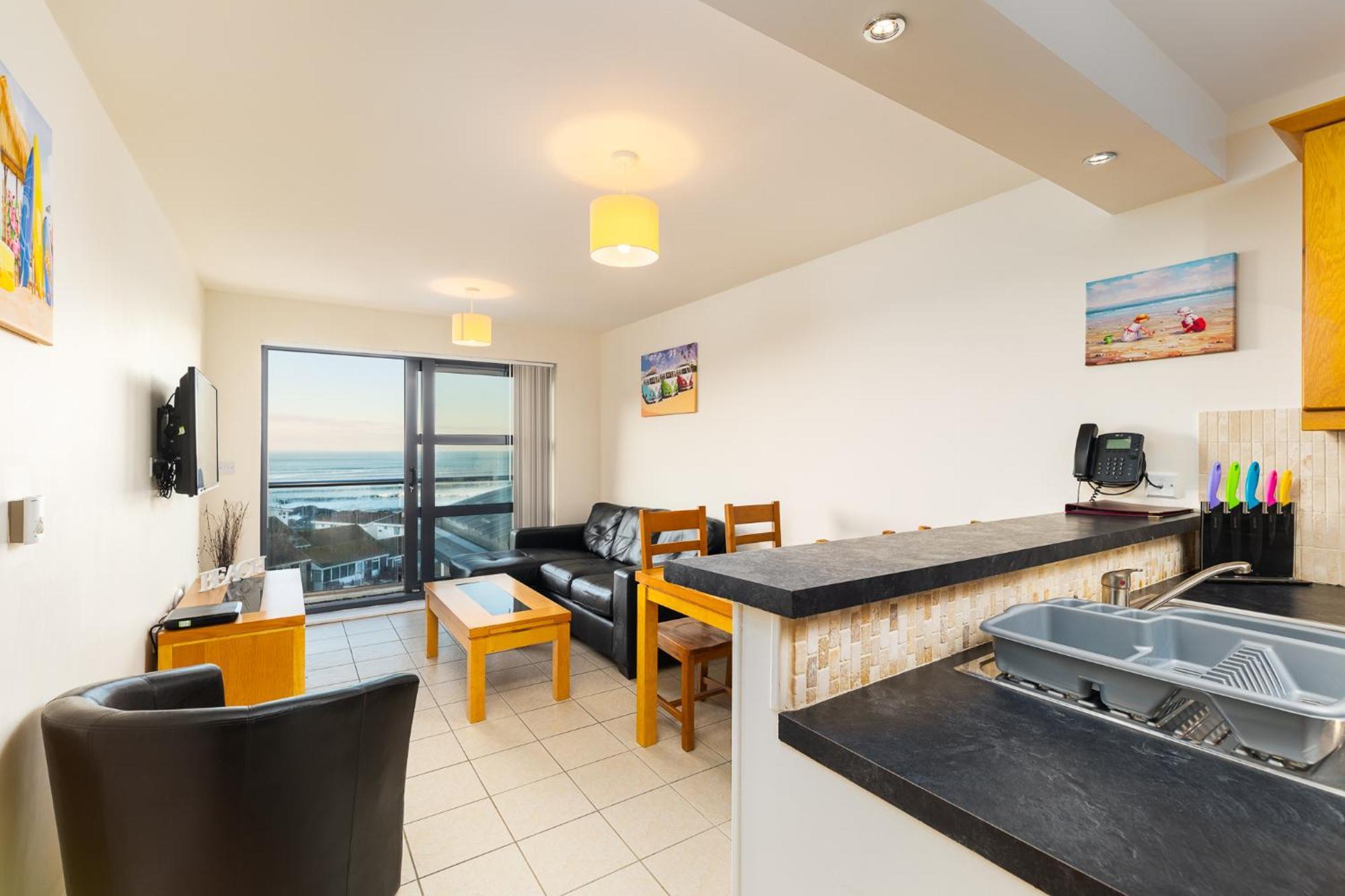 West Beach - Holiday Apartments Уестуърд Хоу Стая снимка